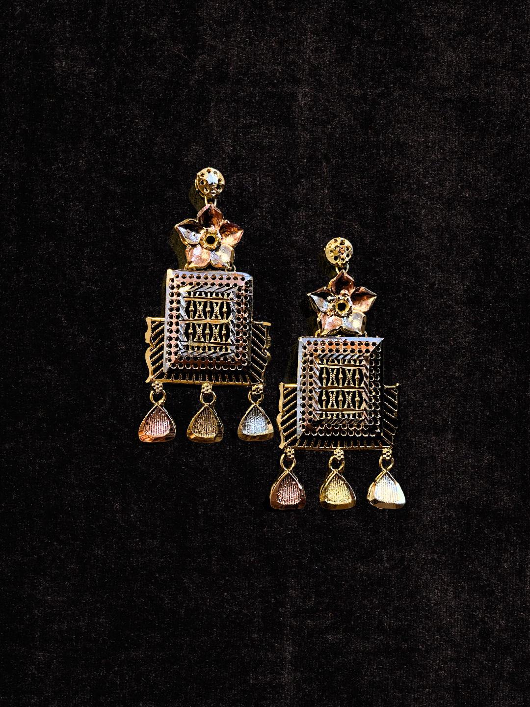 Unique Antique Rose Gold and Silver Jewellery Set | Elegant Party Wear