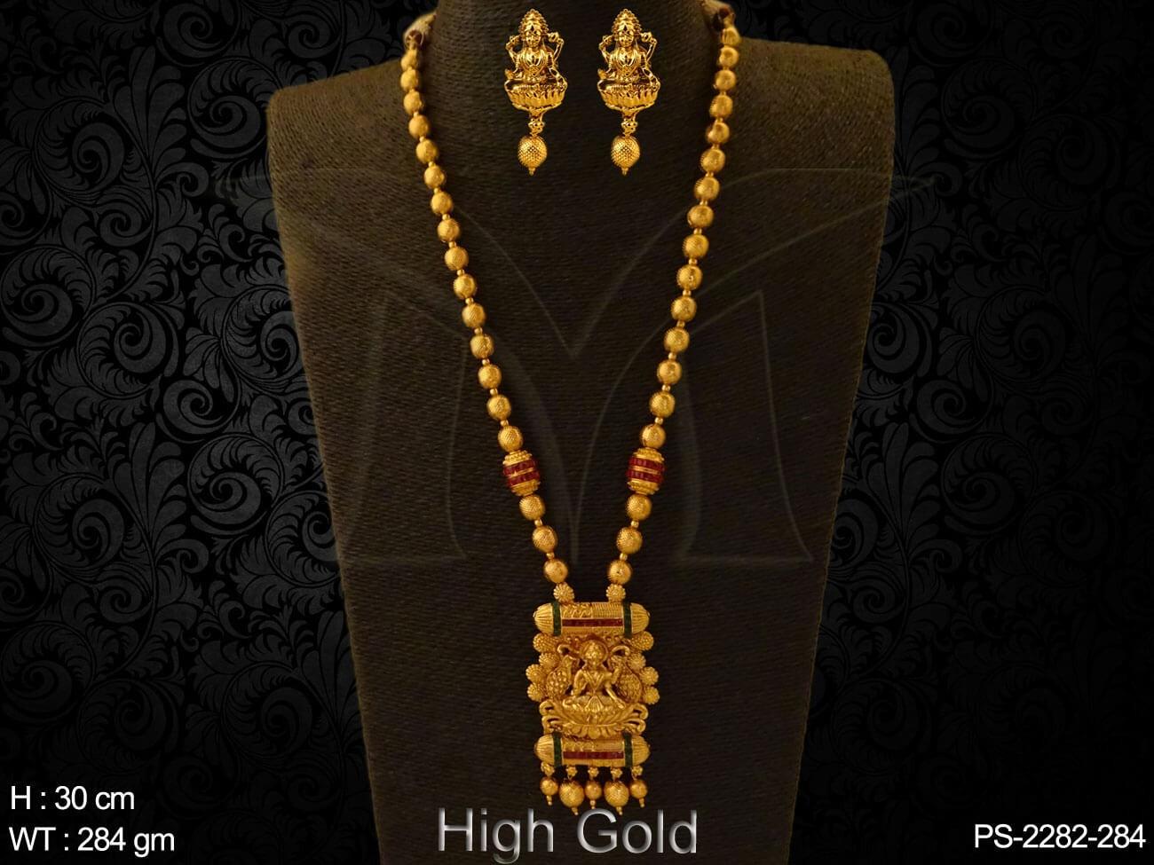 Double Pillow Style Base Laxmi Pendant