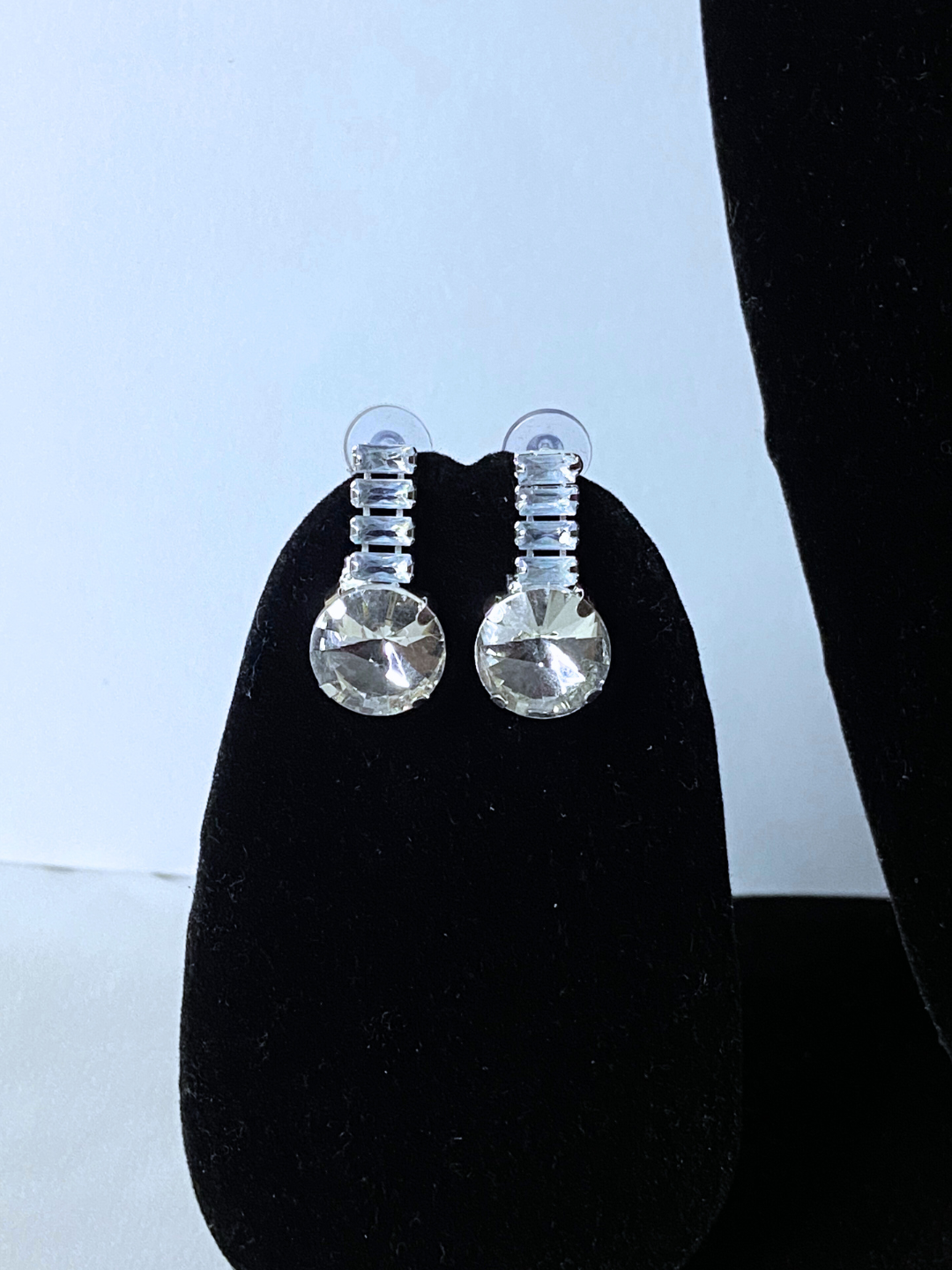 Minimalist Round Choker Set | White Zircon Stones with Elegant Detailing