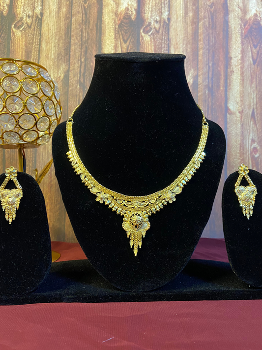 Arab Gold Choker Set | Lightweight Design with Elegant Detailing | Dubai Style Jewellery