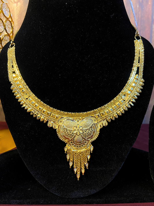 Intricate Arab Gold Choker Set | Medium Heavy Design | Dubai Style Jewellery