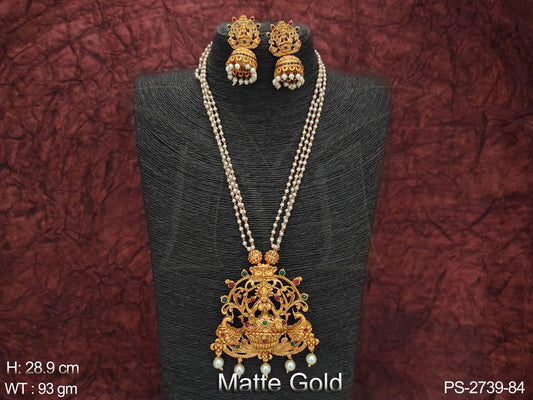Matte Gold Polish Designer Beautiful Long Temple Pendant Set
