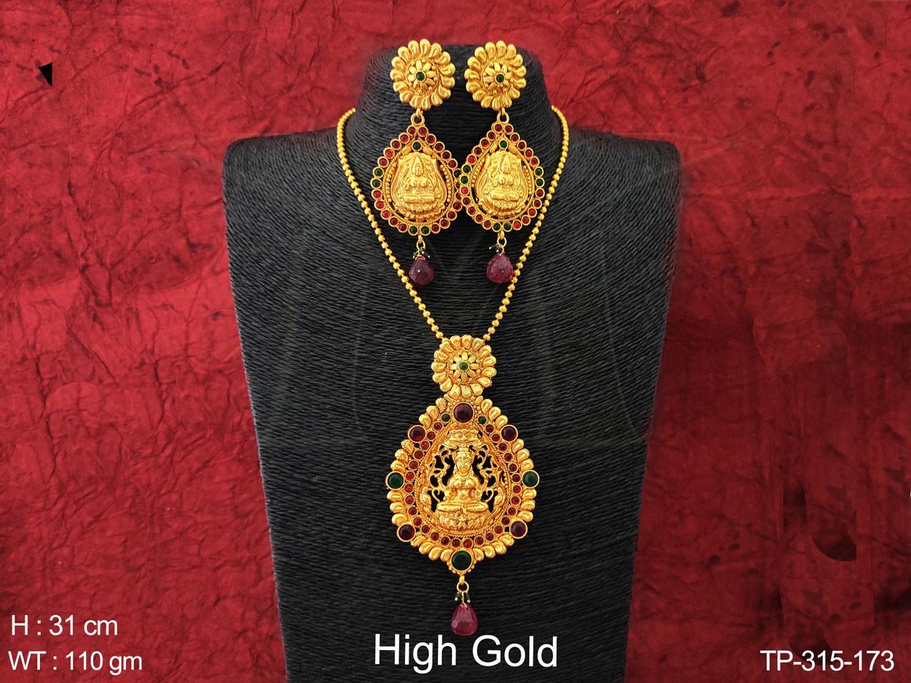 lakshmi ji paan base temple pendant