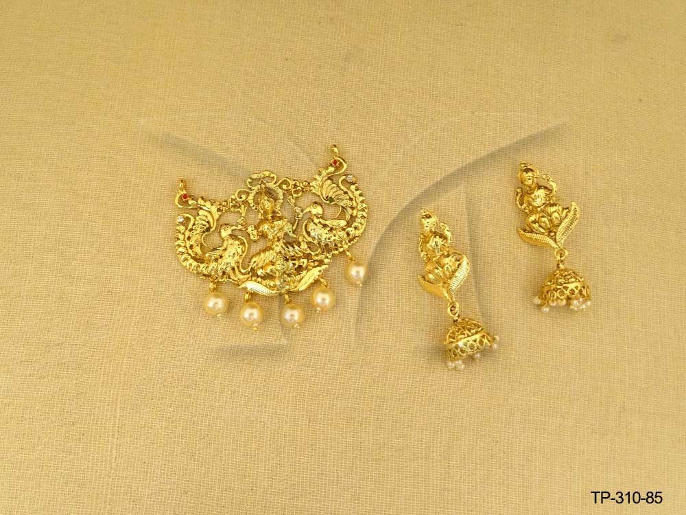 laxmi ji with peacock pendant set