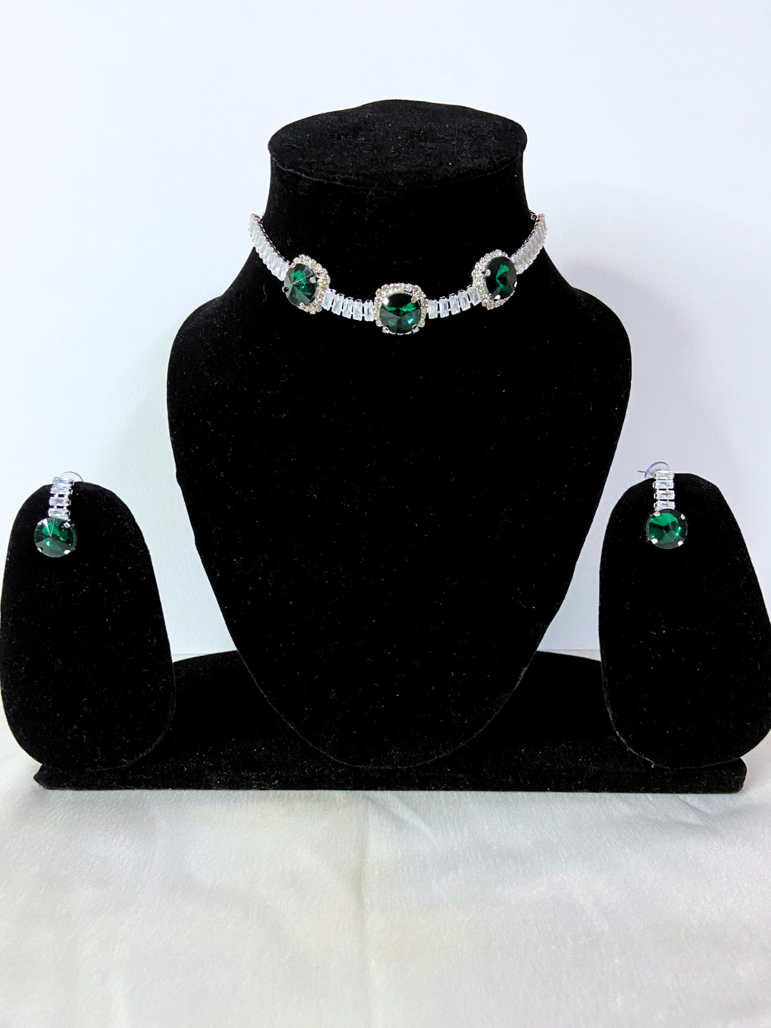 Minimalist Round Choker Set | Green Zircon Stones with Elegant Detailing