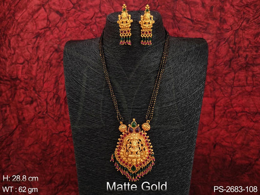 Laxmi Pendant Desinger Beautiful Party wear Temple Jewelry Pendant Set