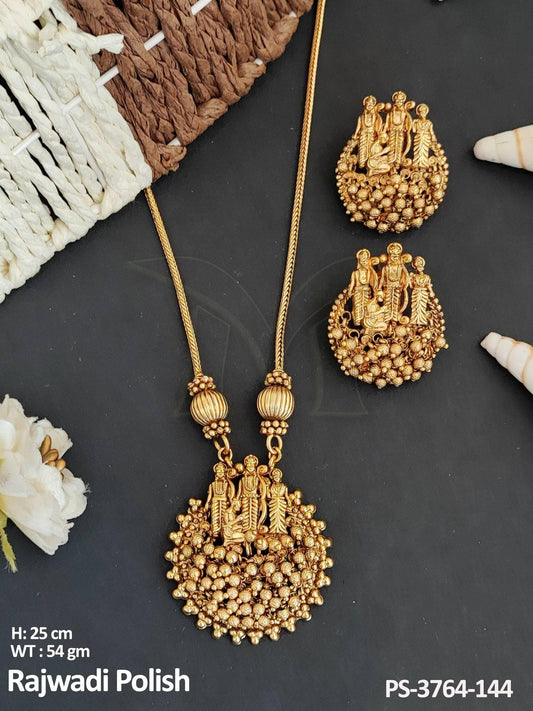 Beautifully Designed Rajwadi Polish Cluster Pearl Temple Pendant Set